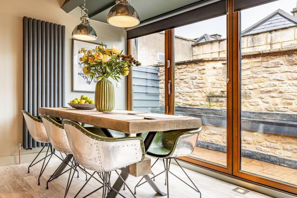 Style & Opulence In Georgian Chapel W Parking Bath Exterior foto