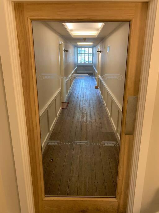 Style & Opulence In Georgian Chapel W Parking Bath Exterior foto